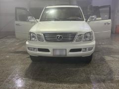 Photo of the vehicle Lexus LX