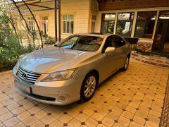 Photo of the vehicle Lexus ES