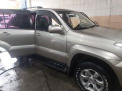 Сүрөт унаа Toyota Land Cruiser Prado