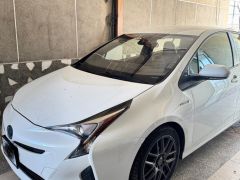 Фото авто Toyota Prius