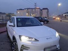 Фото авто BYD Song Plus