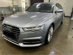 Photo of the vehicle Audi A6