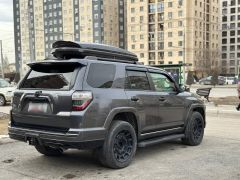 Photo of the vehicle Toyota 4Runner