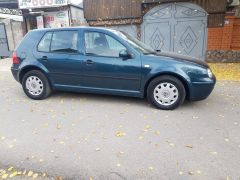 Photo of the vehicle Volkswagen Golf