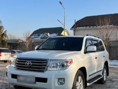 Сүрөт унаа Toyota Land Cruiser