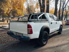 Фото авто Toyota Hilux