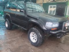 Сүрөт унаа Toyota Land Cruiser