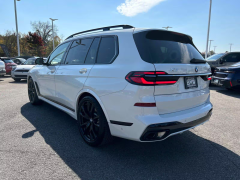 Фото авто BMW X7