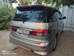 Photo of the vehicle Toyota Estima