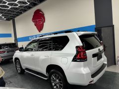 Сүрөт унаа Toyota Land Cruiser Prado