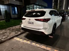 Сүрөт унаа Toyota Highlander