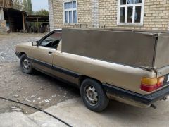 Photo of the vehicle Audi 100