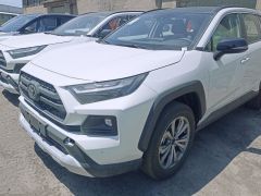 Сүрөт унаа Toyota RAV4