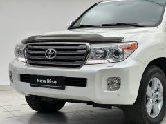 Сүрөт унаа Toyota Land Cruiser