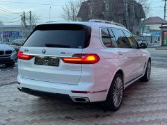 Фото авто BMW X7