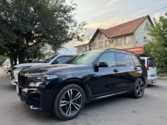 Фото авто BMW X7