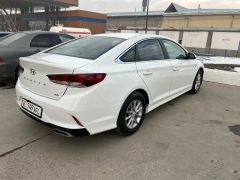 Photo of the vehicle Hyundai Sonata