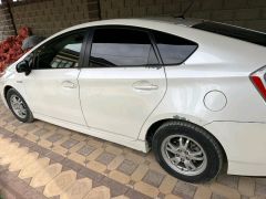 Сүрөт унаа Toyota Prius