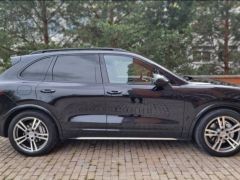 Сүрөт унаа Porsche Cayenne