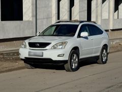 Photo of the vehicle Lexus RX