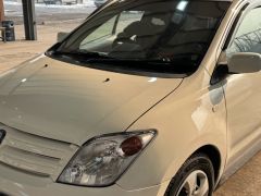 Photo of the vehicle Toyota Ist