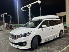 Фото авто Kia Carnival