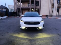 Сүрөт унаа Kia Niro