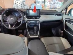 Фото авто Toyota RAV4