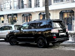 Сүрөт унаа Lexus LX