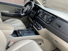 Сүрөт унаа Kia Carnival