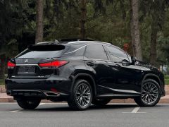 Photo of the vehicle Lexus RX