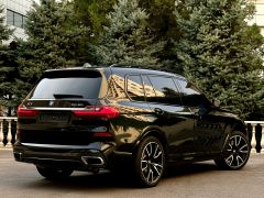 Сүрөт унаа BMW X7