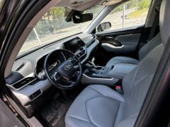 Сүрөт унаа Toyota Highlander