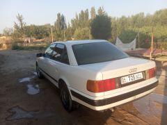 Photo of the vehicle Audi 100