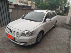 Сүрөт унаа Toyota Avensis