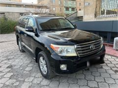 Photo of the vehicle Toyota Land Cruiser