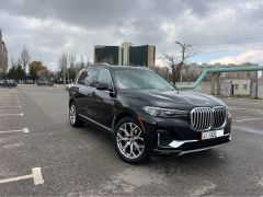 Photo of the vehicle BMW X7