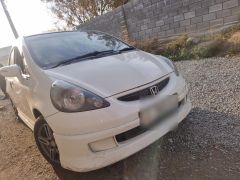 Photo of the vehicle Honda Fit