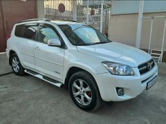 Сүрөт унаа Toyota RAV4