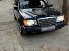 Фото авто Mercedes-Benz W124