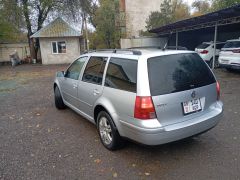 Photo of the vehicle Volkswagen Golf