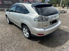 Сүрөт унаа Toyota Harrier