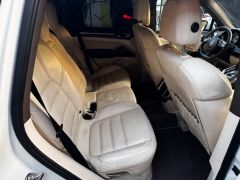 Сүрөт унаа Porsche Cayenne