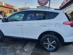 Сүрөт унаа Toyota RAV4