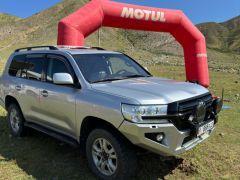 Фото авто Toyota Land Cruiser