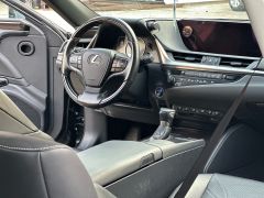 Сүрөт унаа Lexus ES