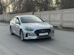 Сүрөт унаа Hyundai Sonata