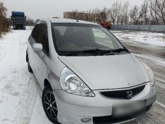 Photo of the vehicle Honda Fit