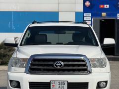 Сүрөт унаа Toyota Sequoia