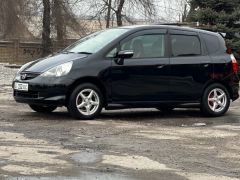 Photo of the vehicle Honda Fit